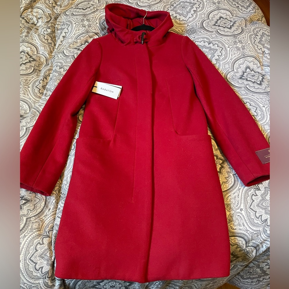 COPY - BNWT Babaton Pearce Coat Small